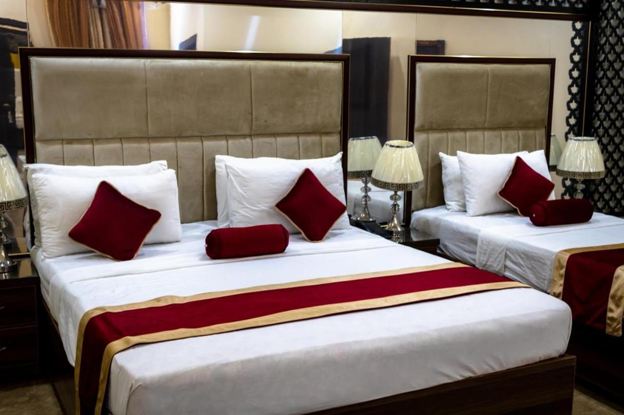 Rose Palace Hotel, Gulberg Lahore Exteriör bild